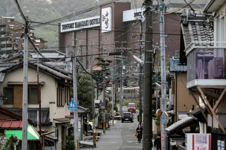 山崎蒸留所の所在地は、ウイスキーといえばスコットランドのテロワールとは別世界です。