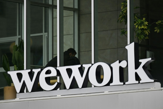 WeWork は数十億ドルの夢を抱くシェアリングエコノミーのスターから、閉店の可能性に直面している