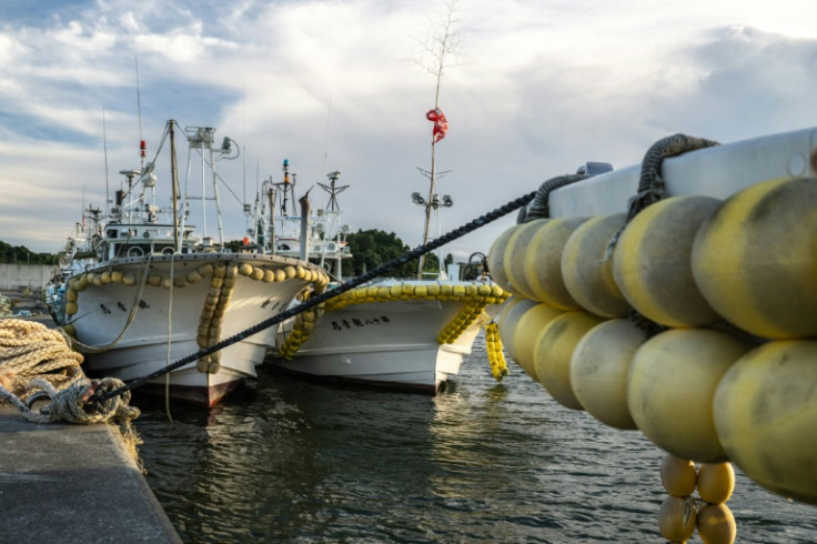 日本は昨年約20億ドル相当の水産物を輸出したが、漁業関係者の多くは放水による風評被害を懸念している。
